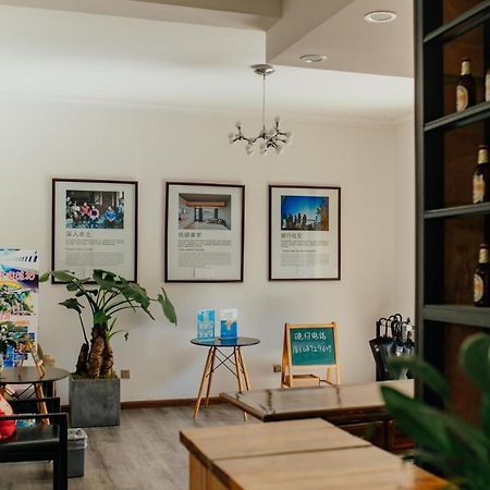 Aesthetic Design Of Ancient Town Hotel Dali  Bagian luar foto