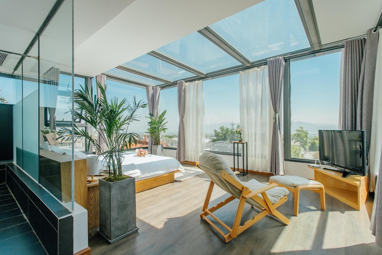 Aesthetic Design Of Ancient Town Hotel Dali  Bagian luar foto