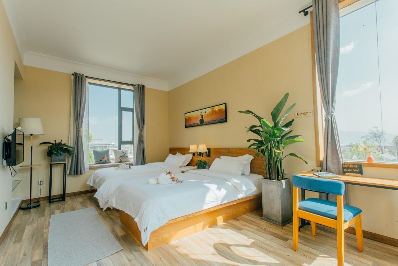 Aesthetic Design Of Ancient Town Hotel Dali  Bagian luar foto
