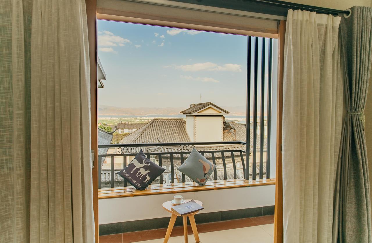 Aesthetic Design Of Ancient Town Hotel Dali  Bagian luar foto