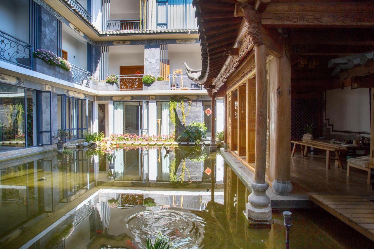 Aesthetic Design Of Ancient Town Hotel Dali  Bagian luar foto